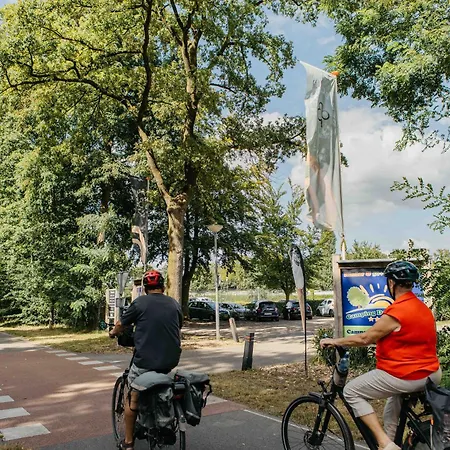 Vakantiehuis Groepsaccommodatie Met Hottub En Sauna | 18 Personen