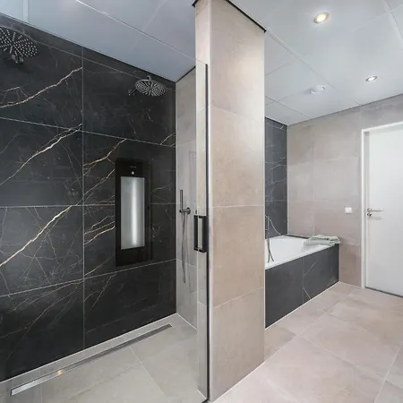 Groepsaccommodatie Met Hottub En Sauna | 18 Personen * Neede