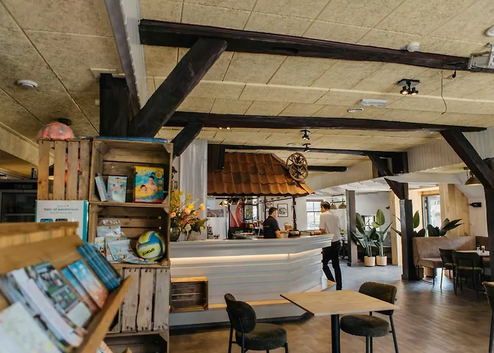 Groepsaccommodatie Met Hottub En Sauna | 18 Personen Semesterbostad Neede