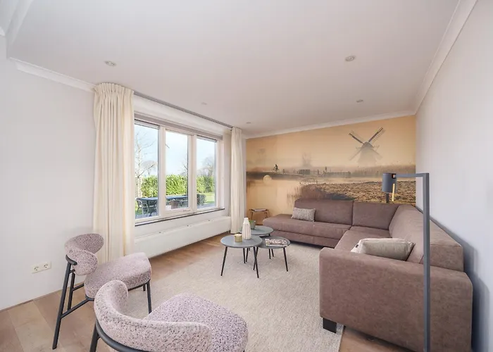 Semesterbostad Groepsaccommodatie Met Hottub En Sauna | 18 Personen Neede