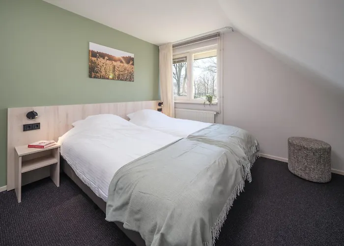 Groepsaccommodatie Met Hottub En Sauna | 18 Personen Nyaraló Neede