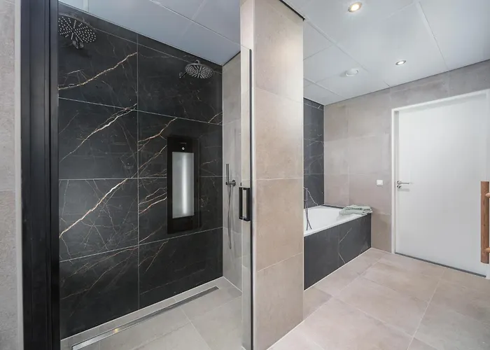 Casa vacanze Groepsaccommodatie Met Hottub En Sauna | 18 Personen