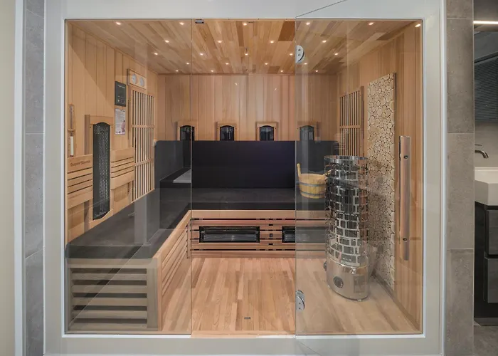 Groepsaccommodatie Met Hottub En Sauna | 18 Personen * Neede