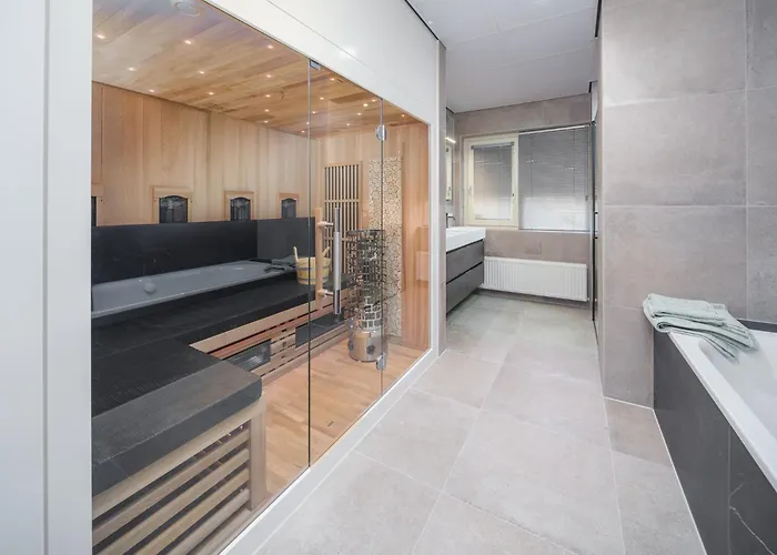 Casa vacanze Groepsaccommodatie Met Hottub En Sauna | 18 Personen *