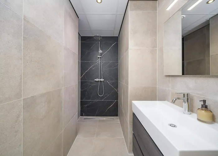 Casa vacanze Groepsaccommodatie Met Hottub En Sauna | 18 Personen